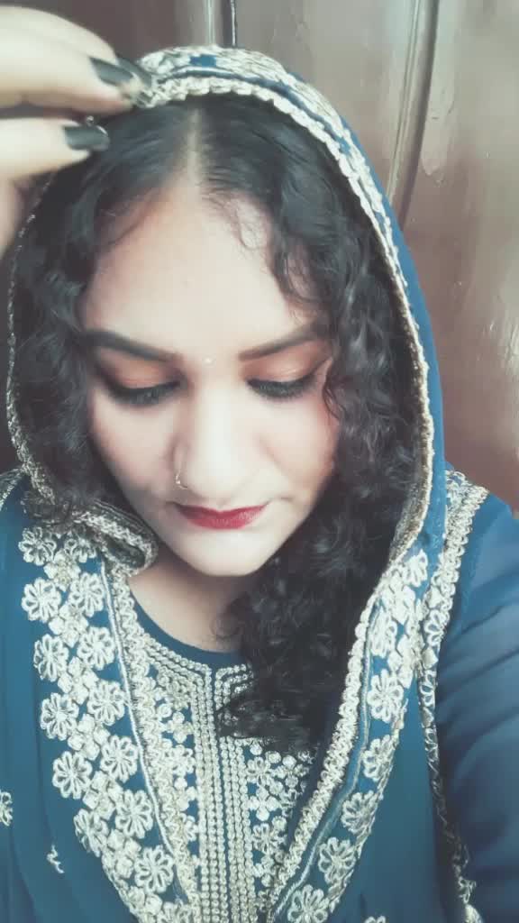 @👰simran 👰