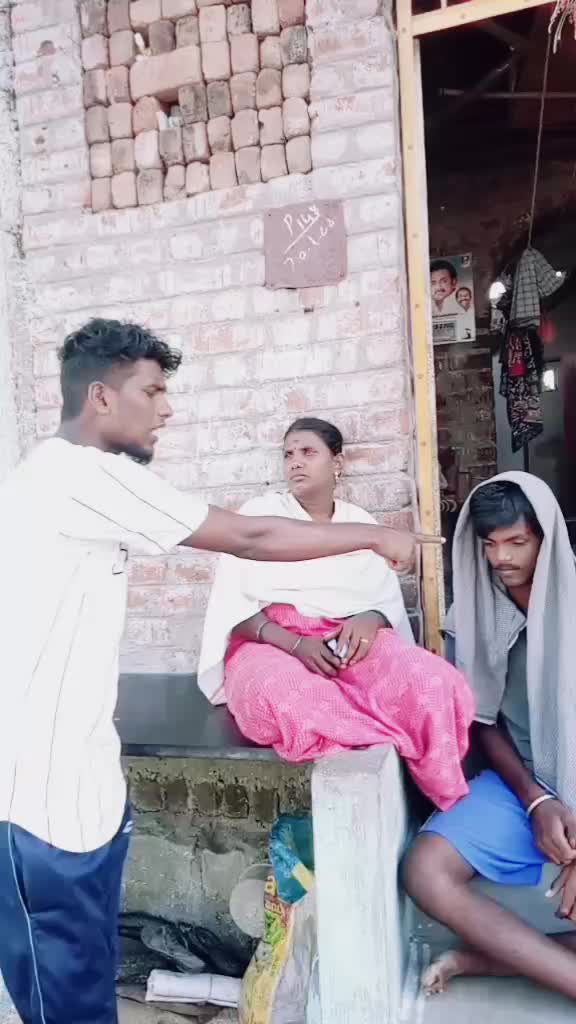 @nahom.
