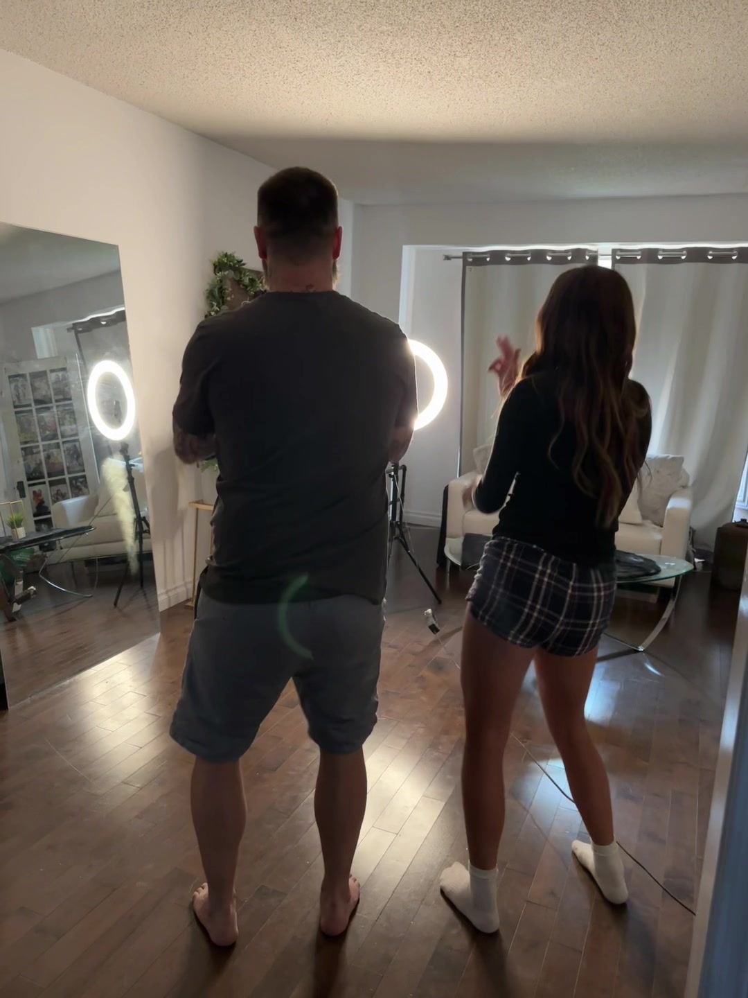 @𝐸𝓁𝒾𝒶𝓃𝒶💕