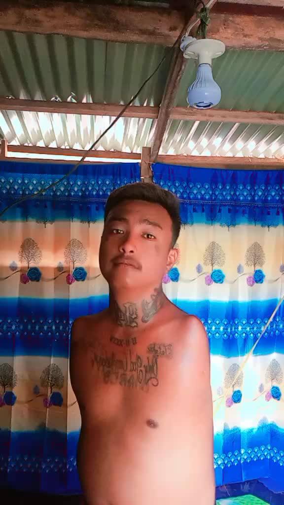 @MarlaloooCruz