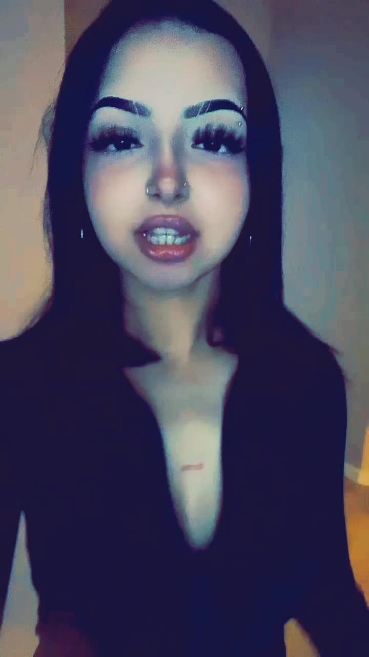 @𝒹𝑒𝓏.