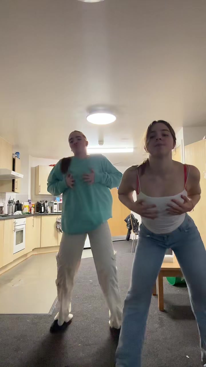 @Liv