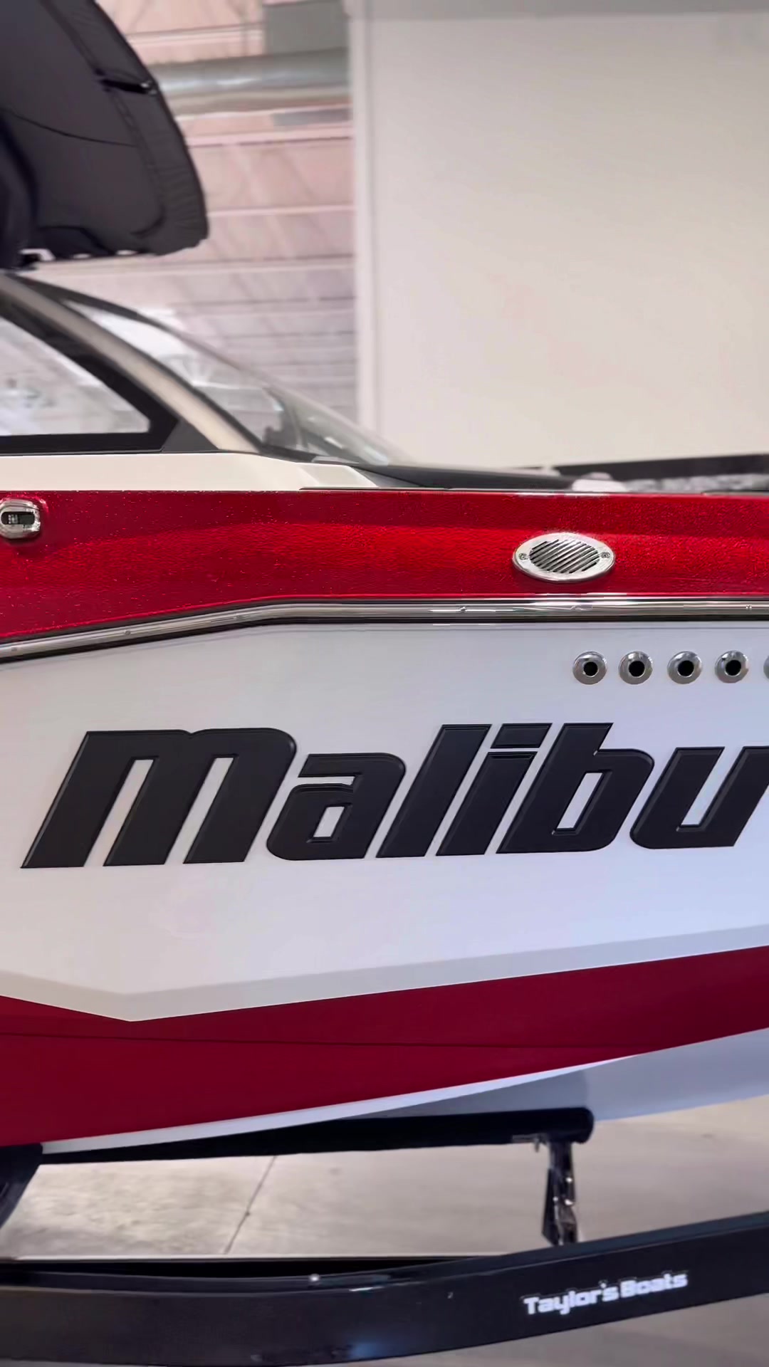 @BradySellsBoats