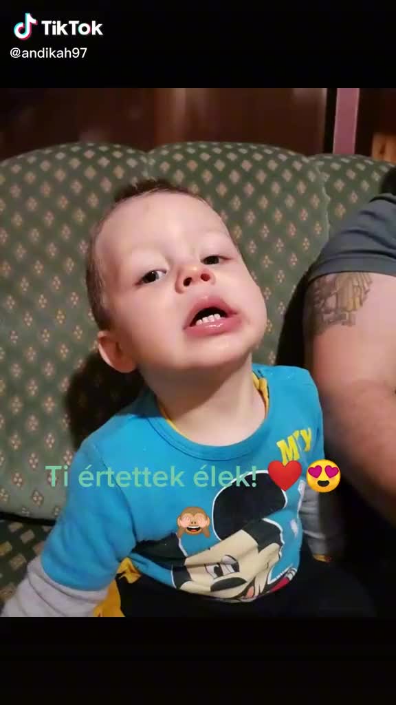 @T&ouml;rpillaa