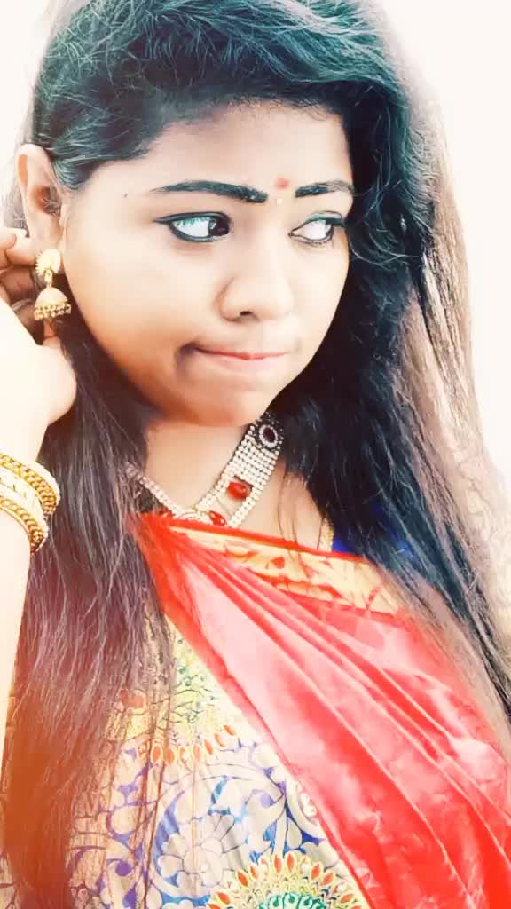 @AvinJeni