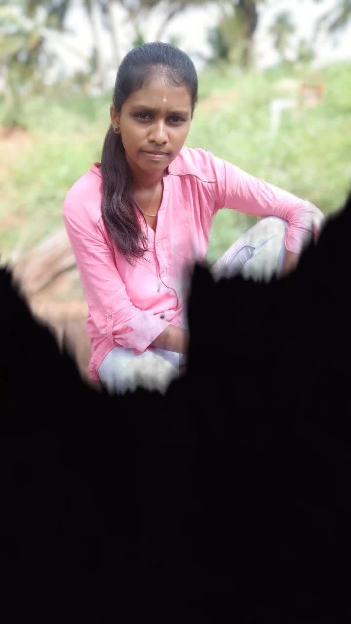 @Gowdru_hudgi 😎