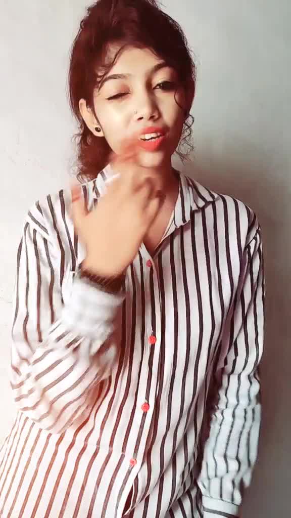 @👑 it'z_shubhi72 👑