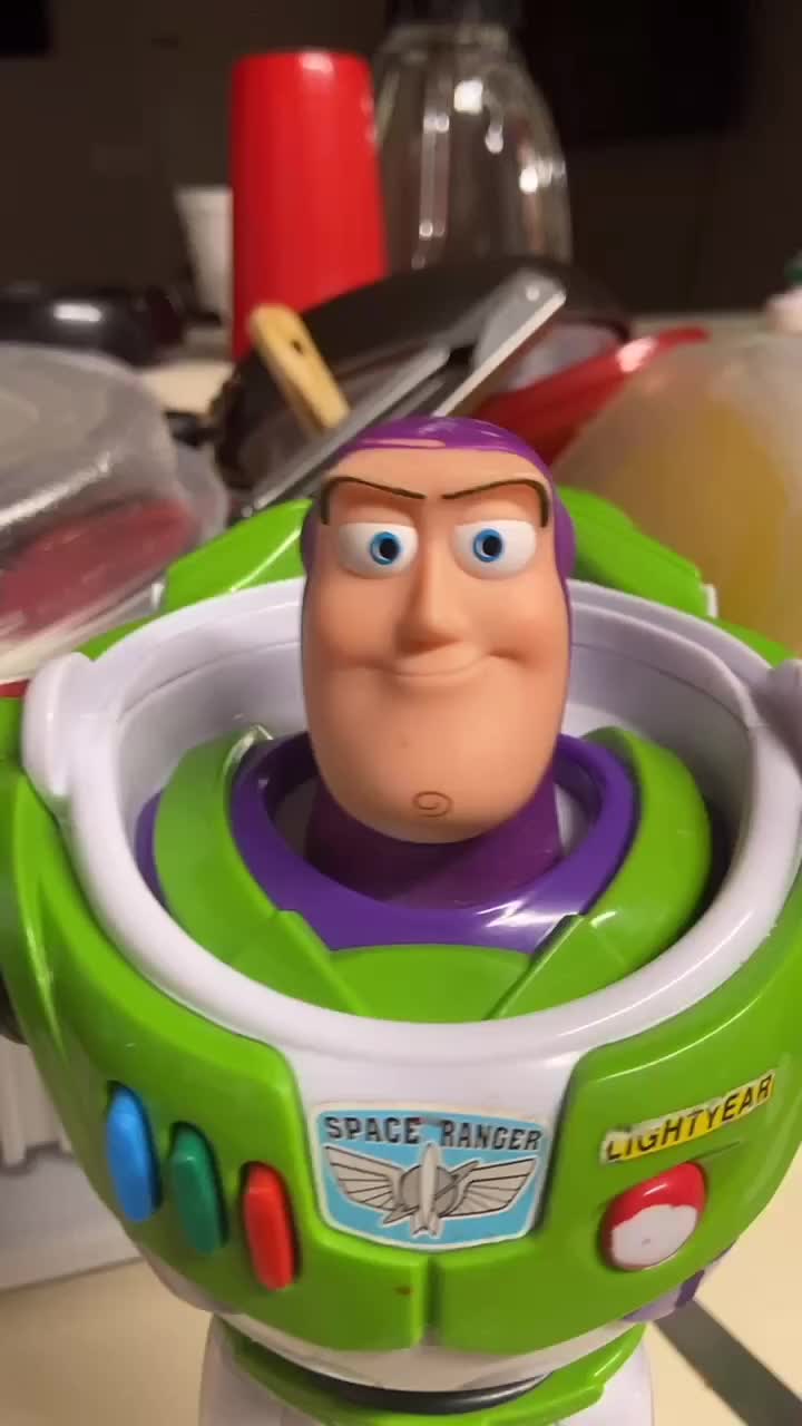 @Official Buzz Lightyear