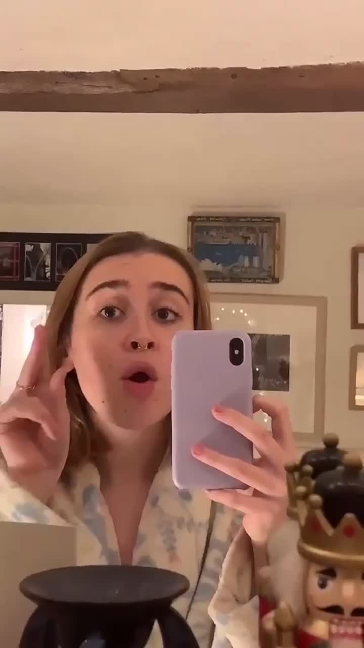 @nicole