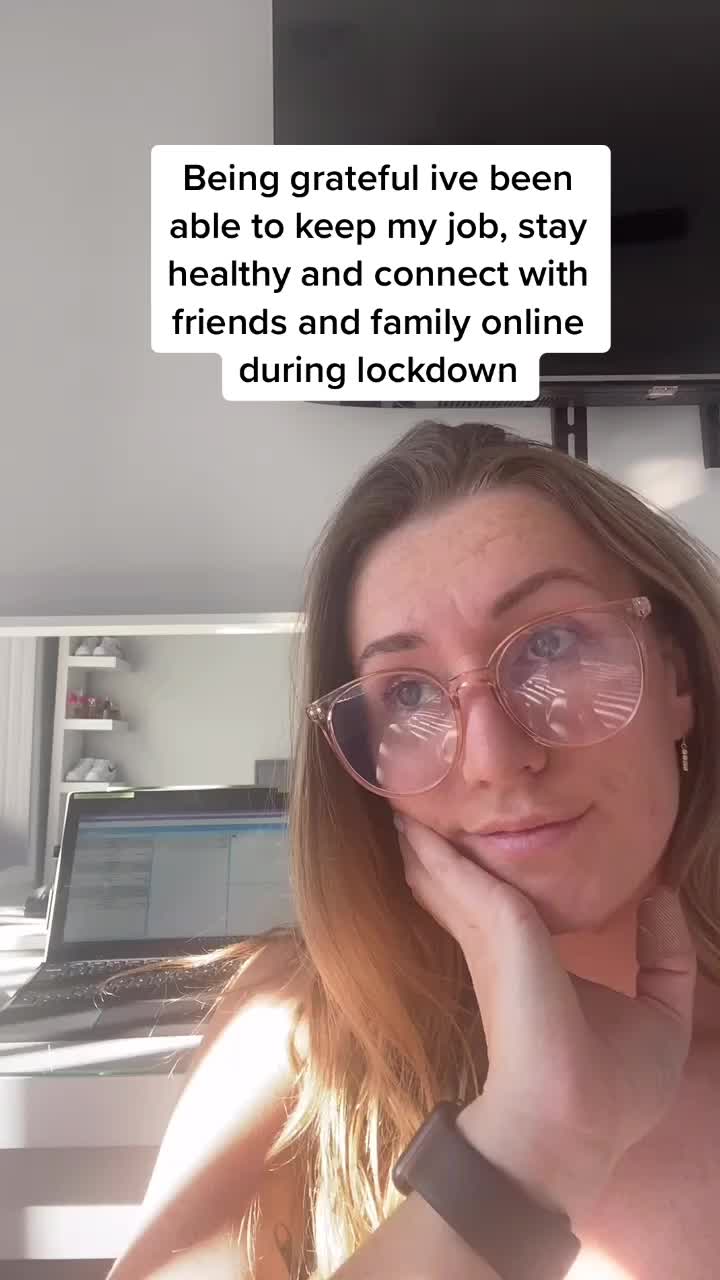 @Karen_leee