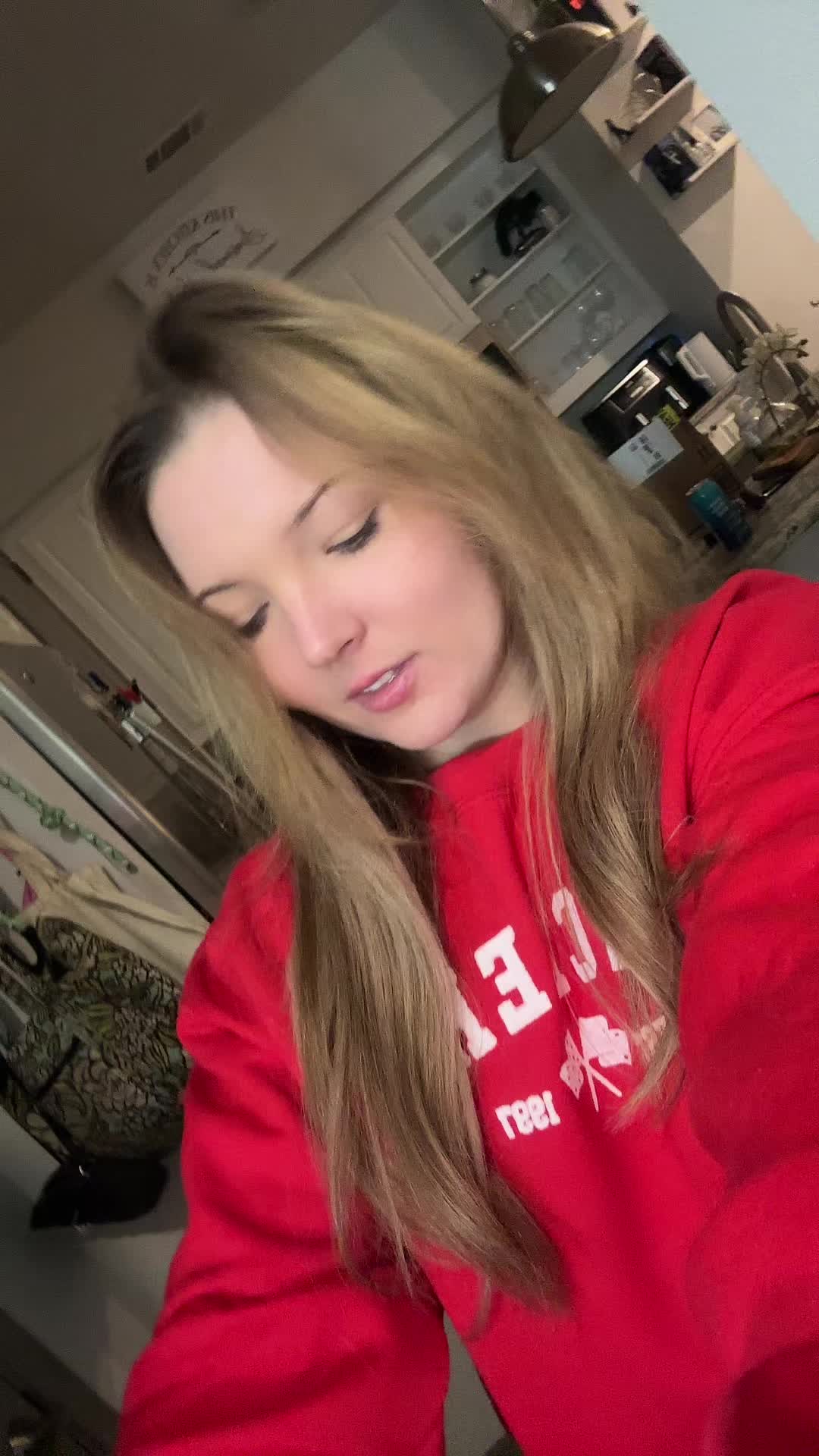 @AnneMarie