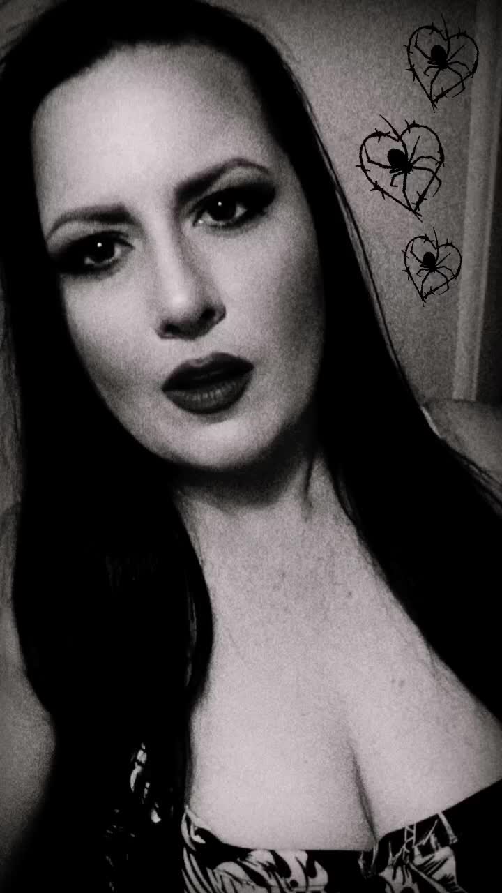 @SJ 🖤