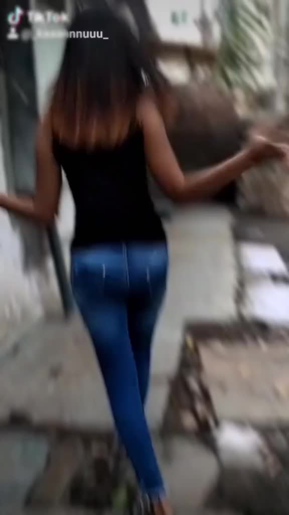 @Karina🦋