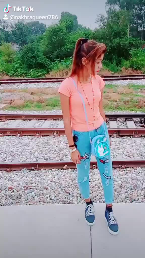 @bhout ziddi kudi 🤨