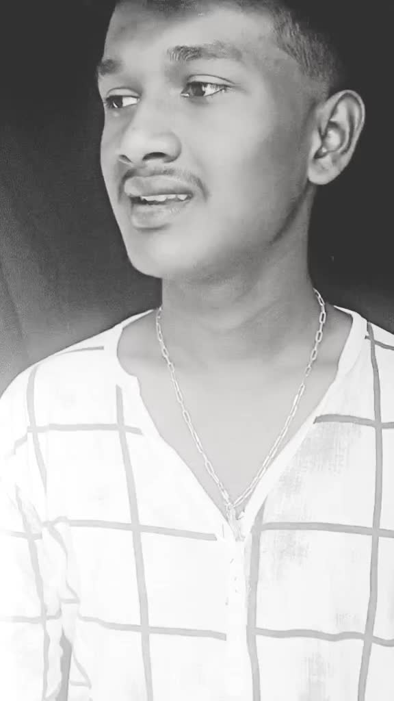 @👑Likhith Liki👑
