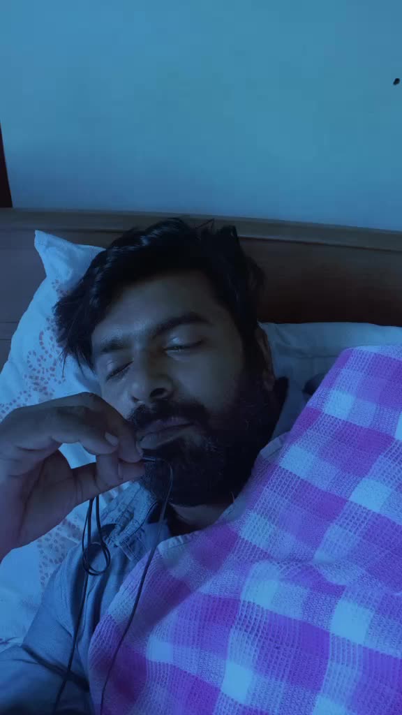 @അകിൽ