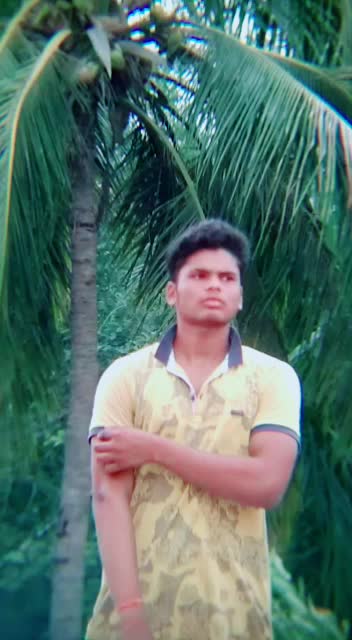 @outstanding boy om💔