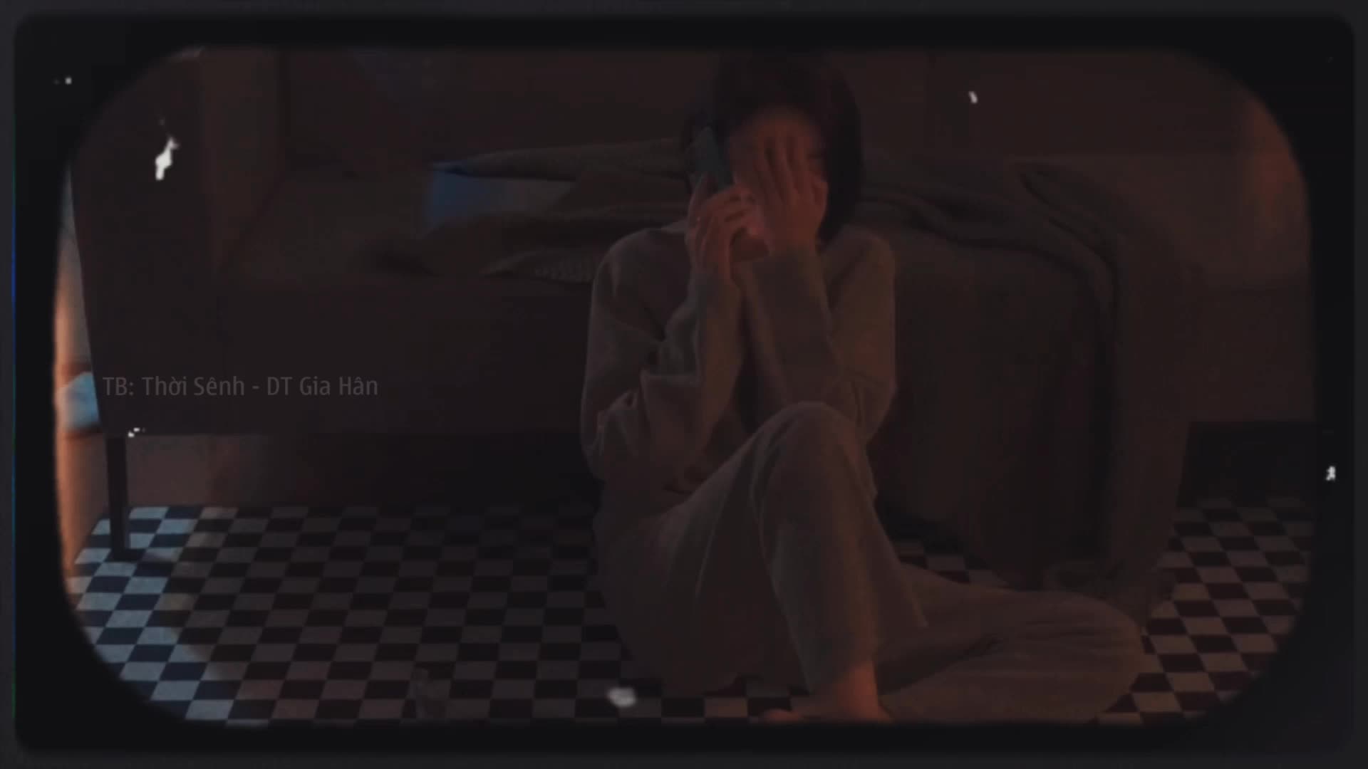 @hoa anh đào nở vào trời đông.