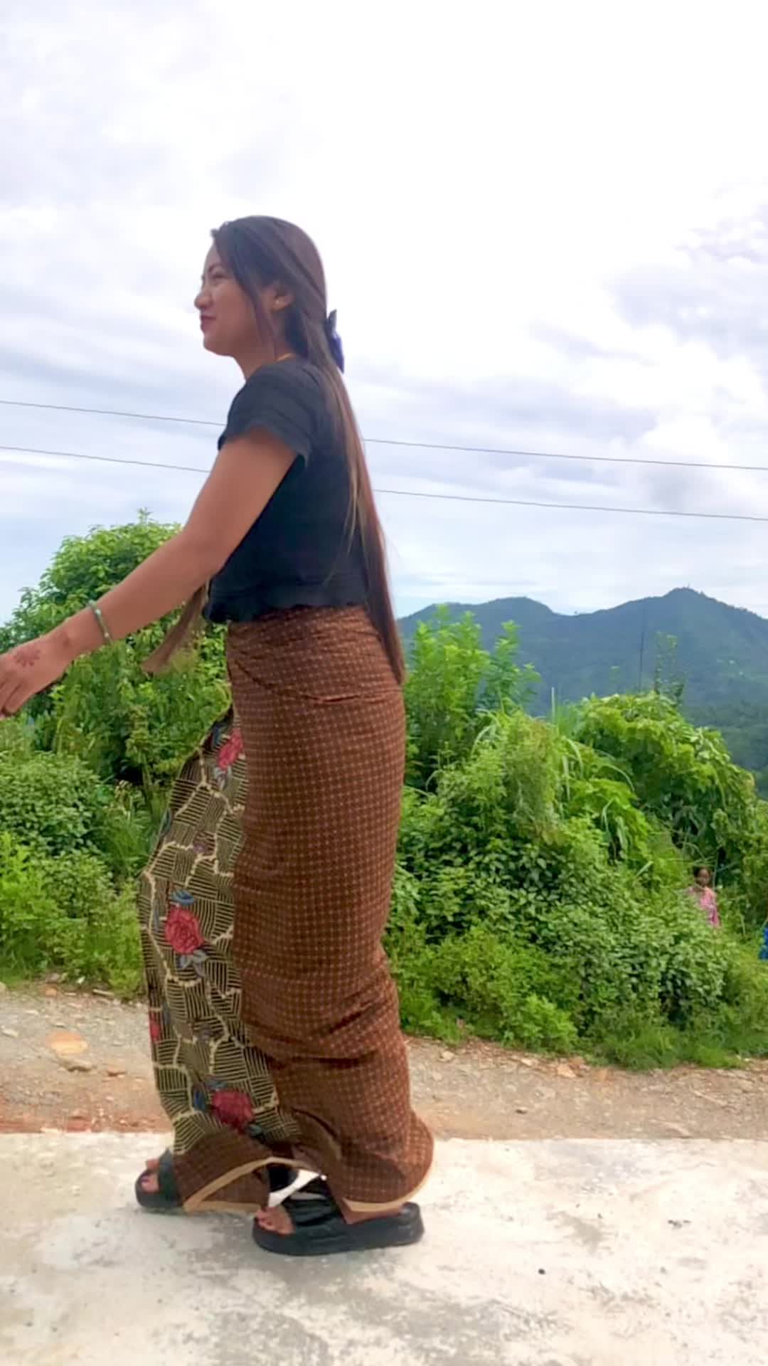 @कुसुम लामा गुरुङ