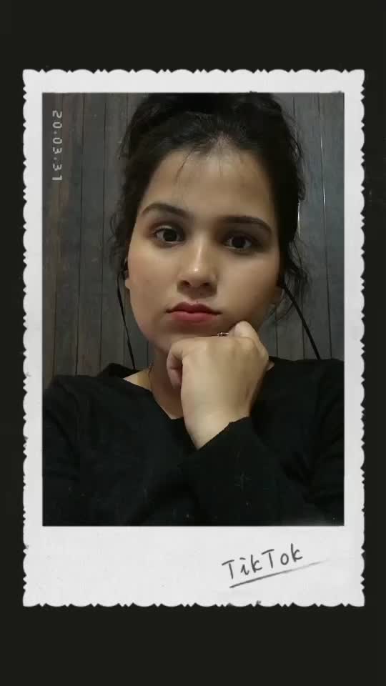 @iampari_jas