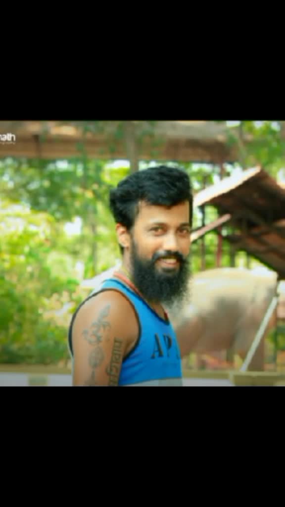 @കൊമ്പൻ