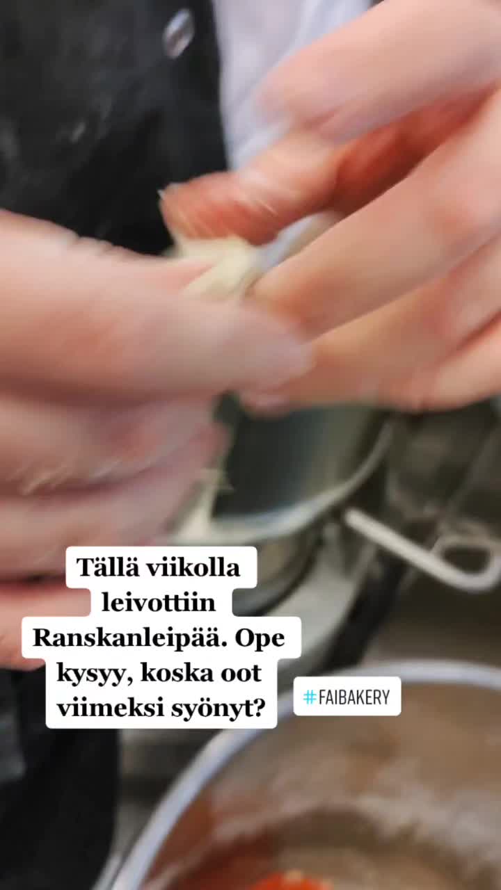 @tiinaheinonen