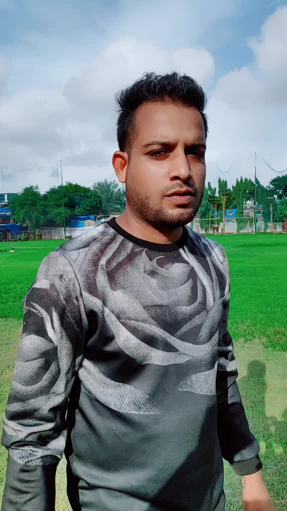 @Sharooq qureshi
