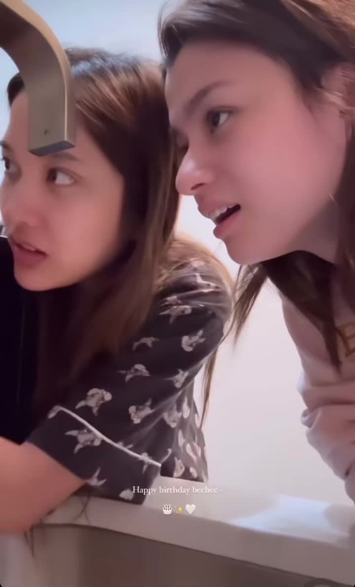 @Freenky&Becky