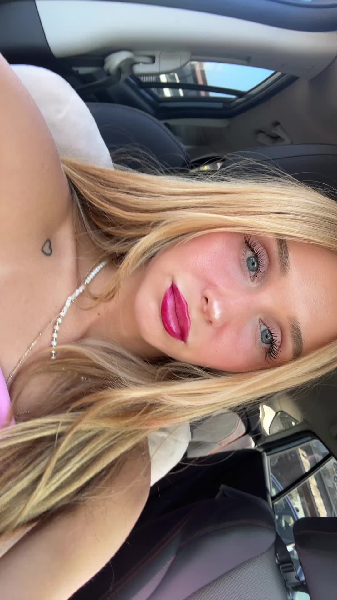 @nizzwizz