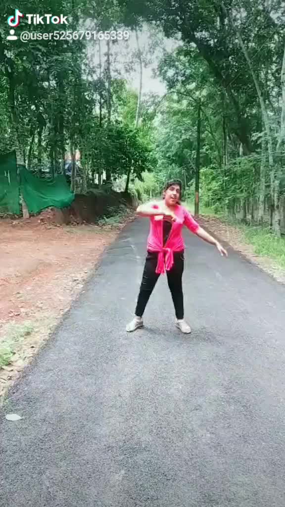 @Vicky123 💚❤️