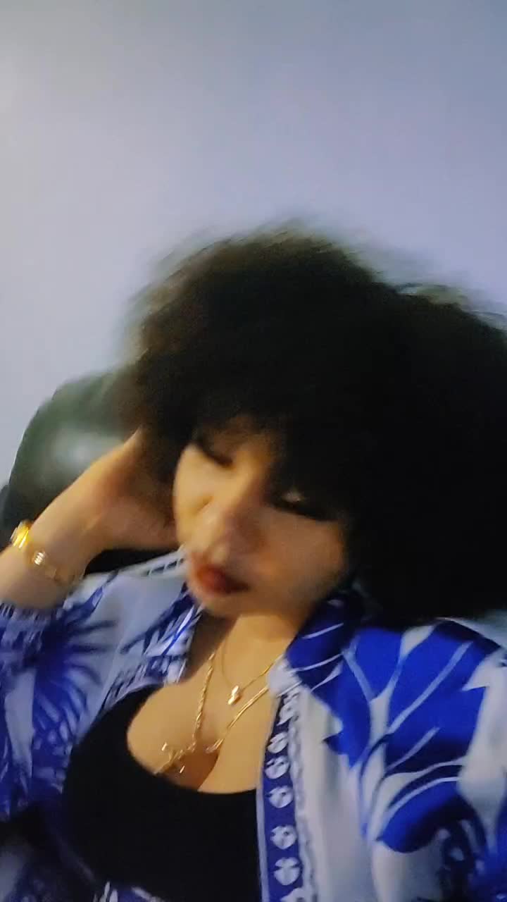 @Diana.