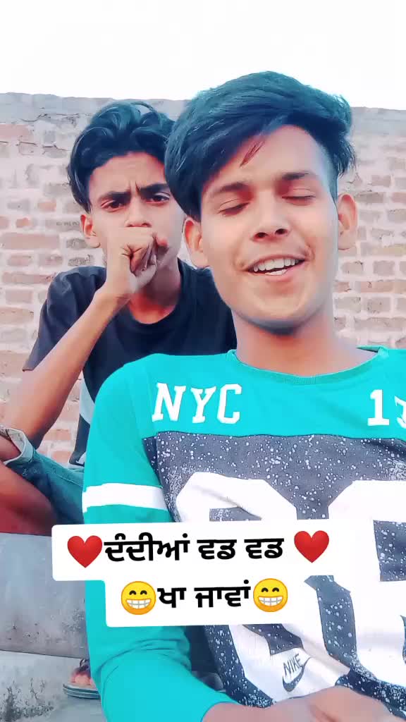 @user25224693082