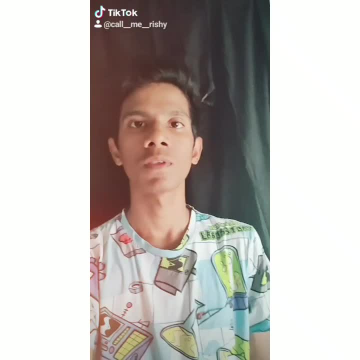 @sᴍɪʟᴇʏ__ ʀɪsʜʏ