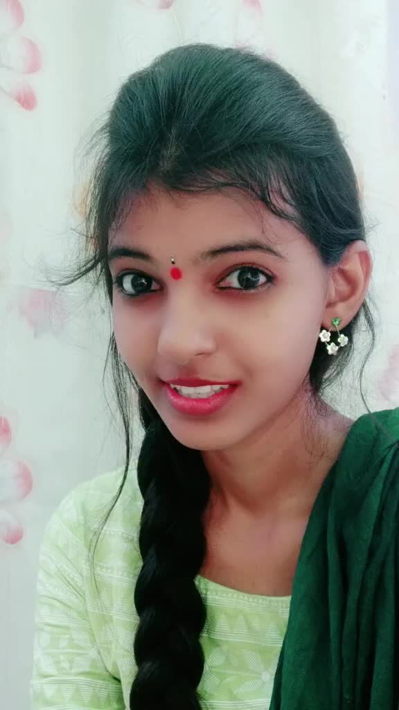 @Lovely_Madhu