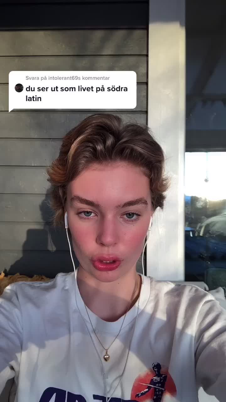 @Clara