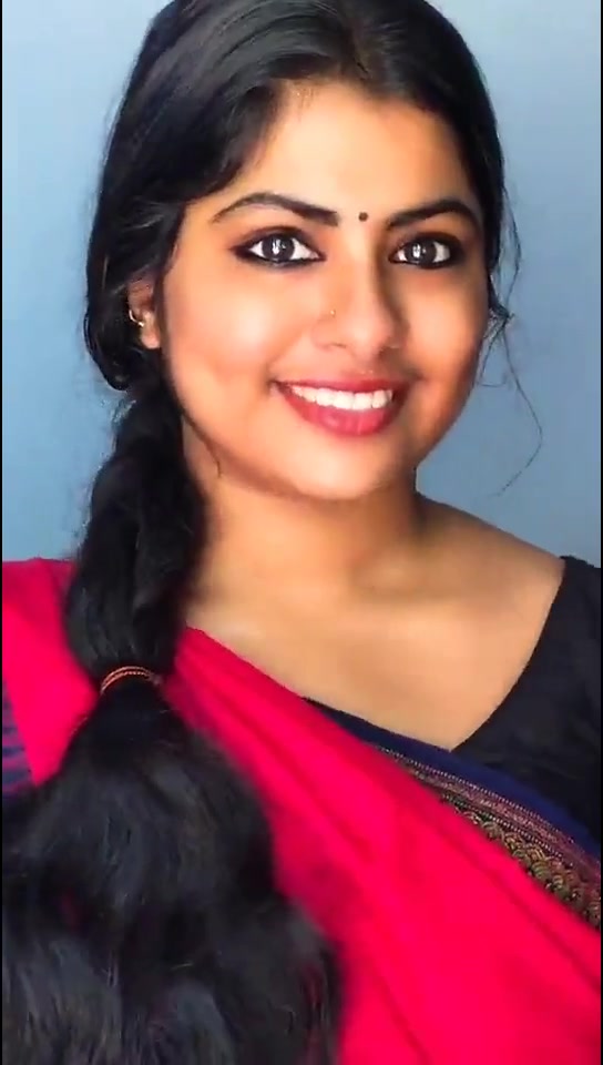 @👑 Devika 👑