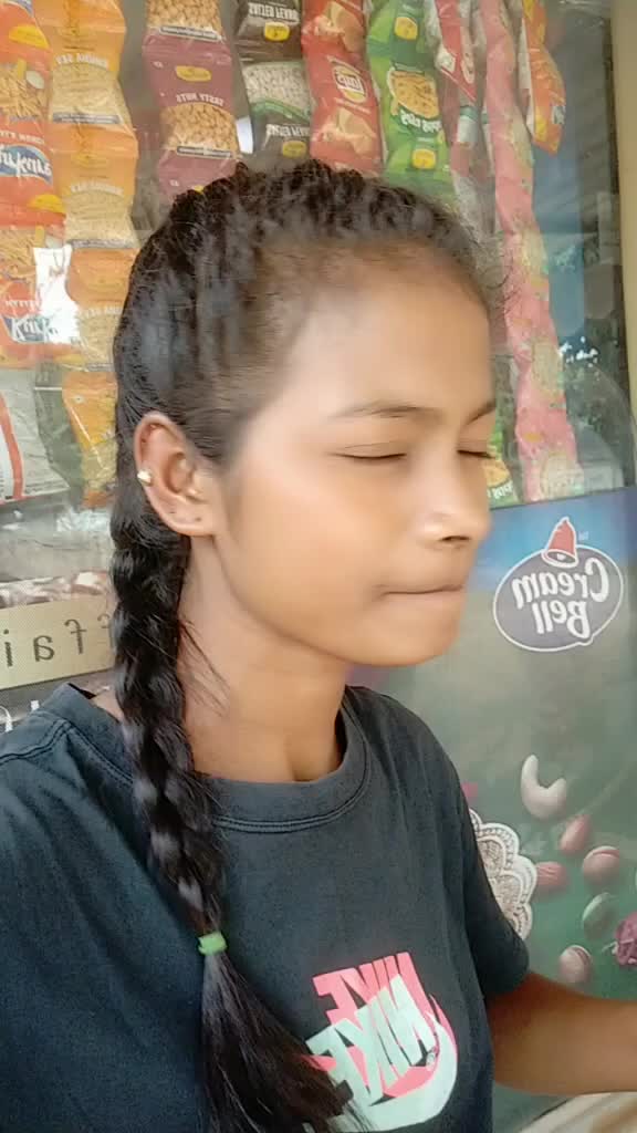 @Deepika (gudiya)😀