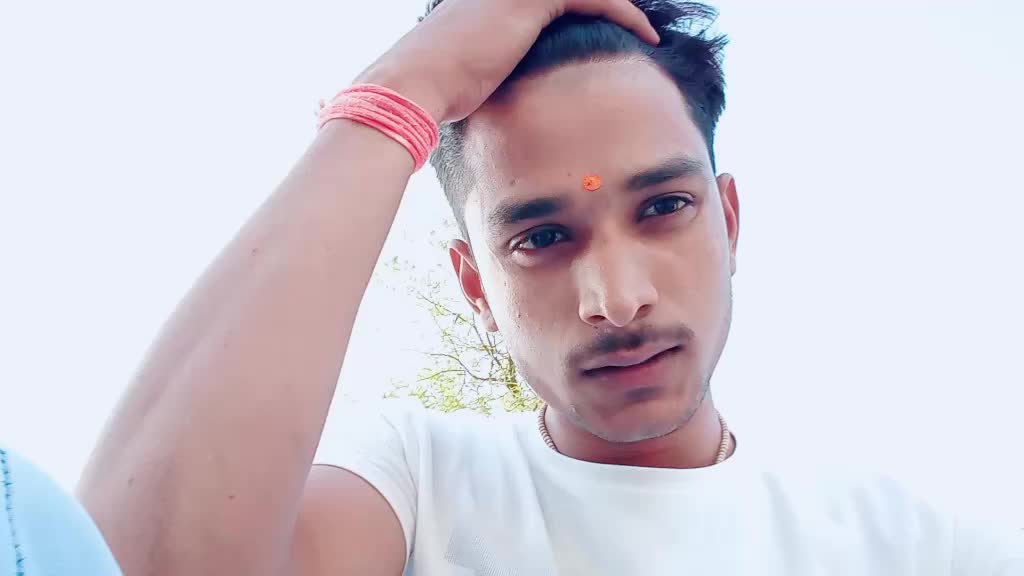 @praveen121chouhan