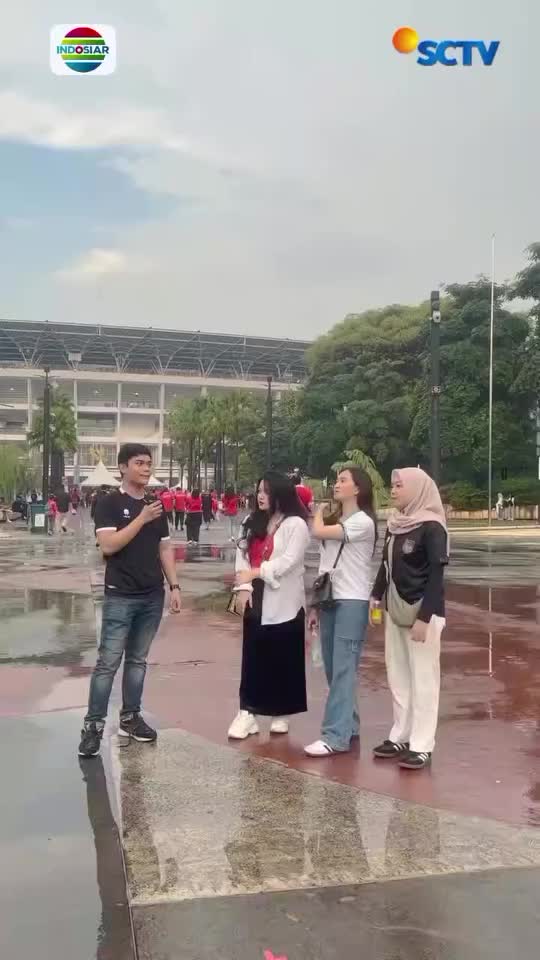 @Mega💫