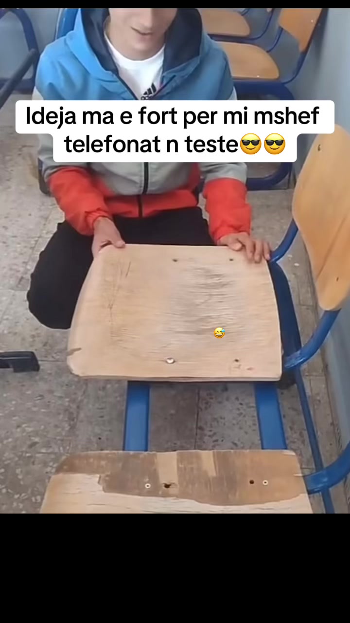 @👐🏼🫡