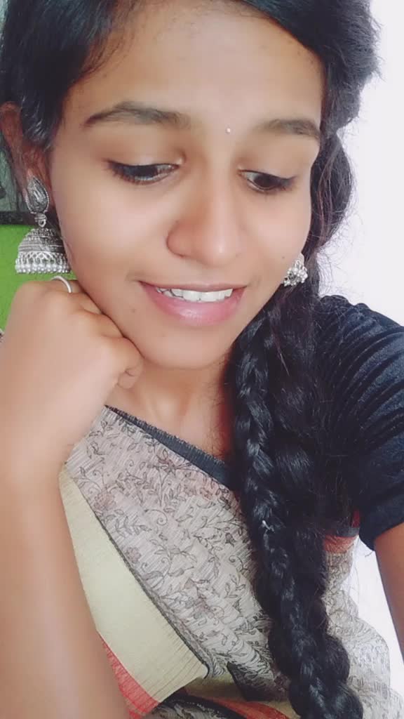 @dhanya_shetty