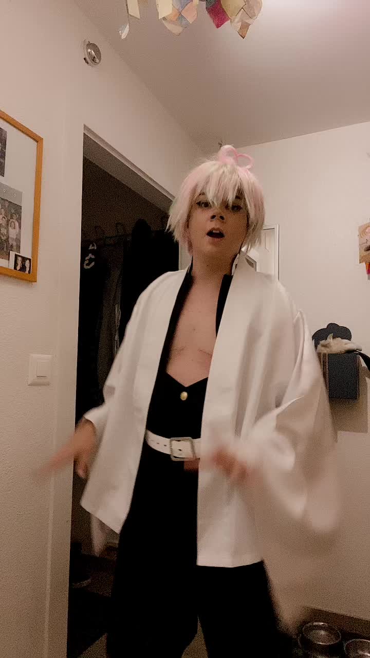 @Cosplayeroncrack