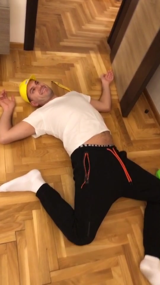 @Mina