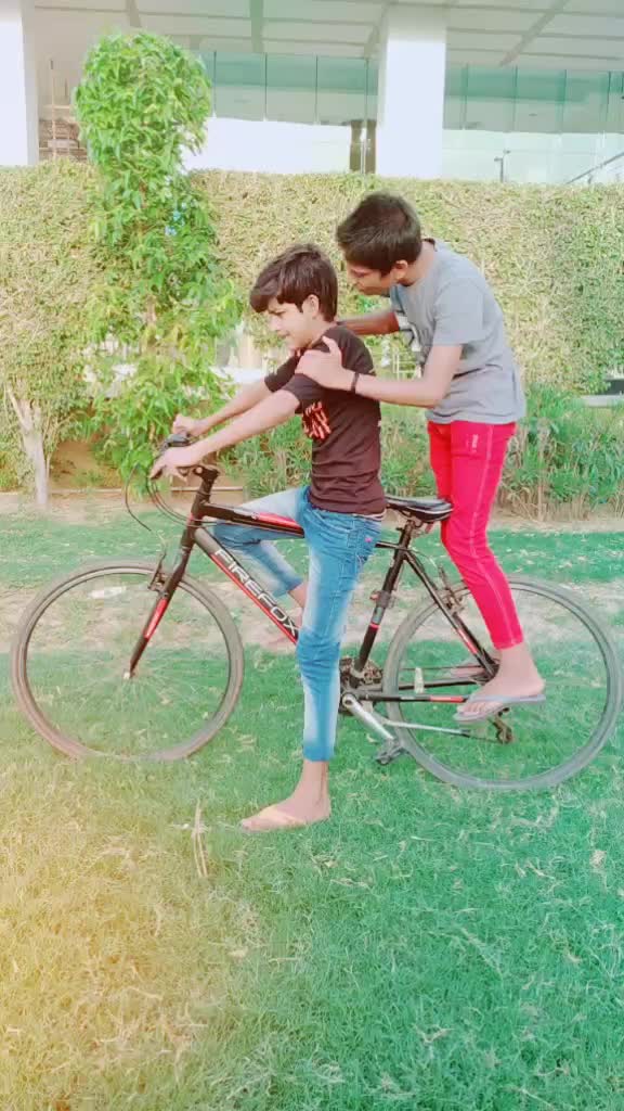 @👑💪दीपक प्रजापति👑?