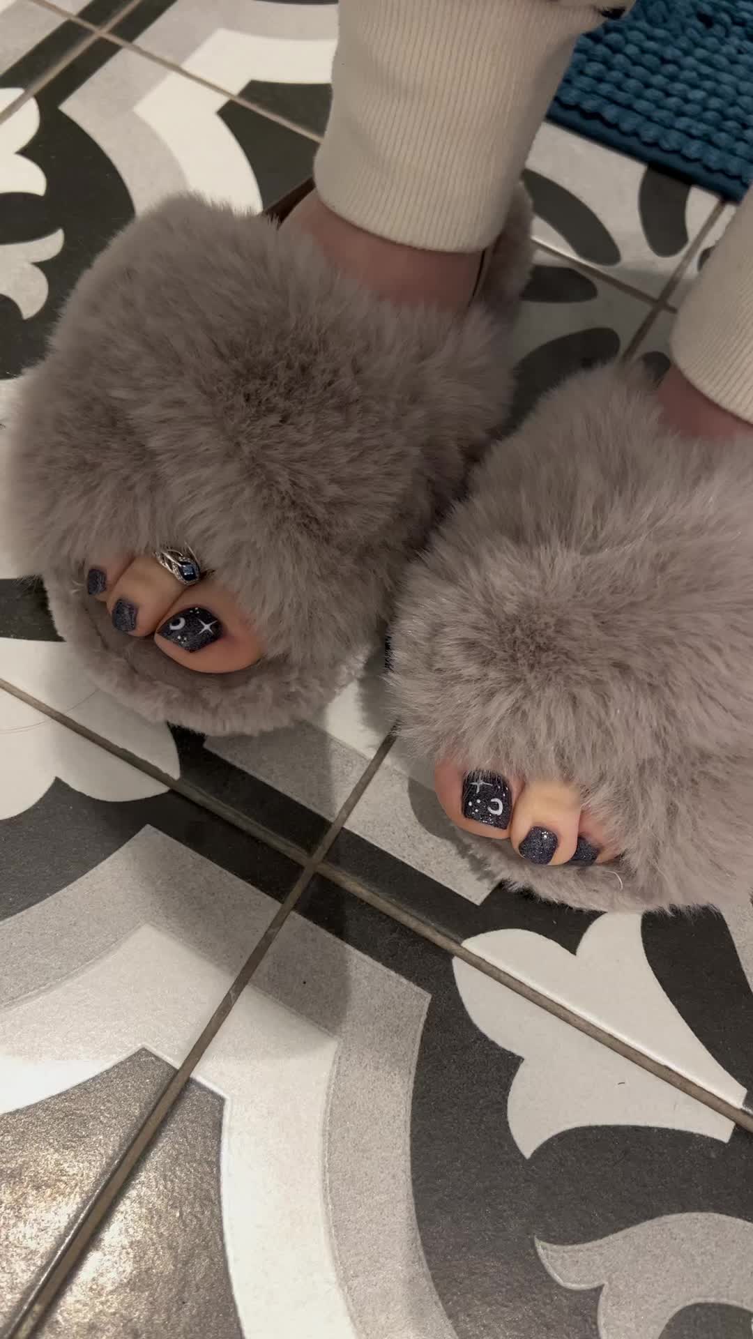 @tinysolequeen