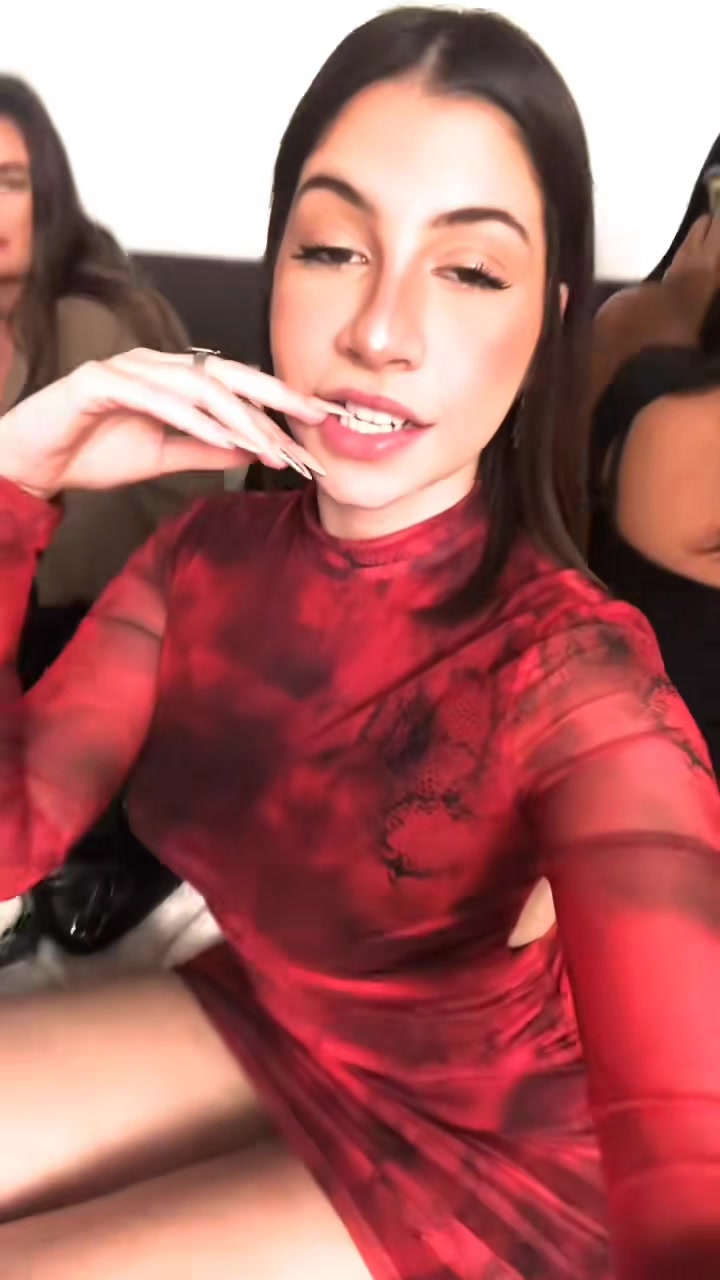 @user82413978340