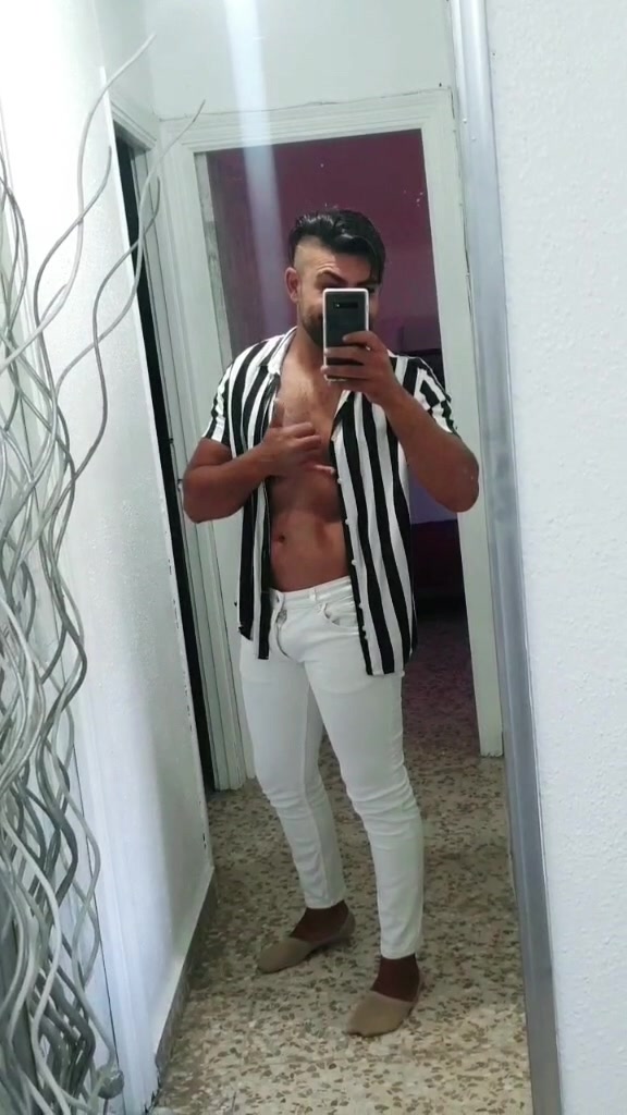 @Juakin