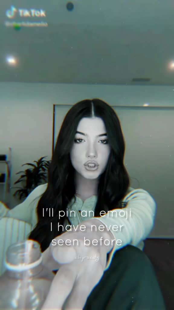 @- 𝗺𝗮𝗿𝗿𝗶𝗮𝗻𝗮