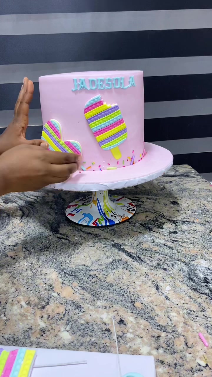 @Bee’s Cakes