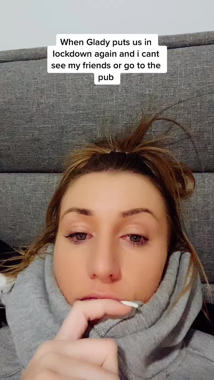 @Karen_leee